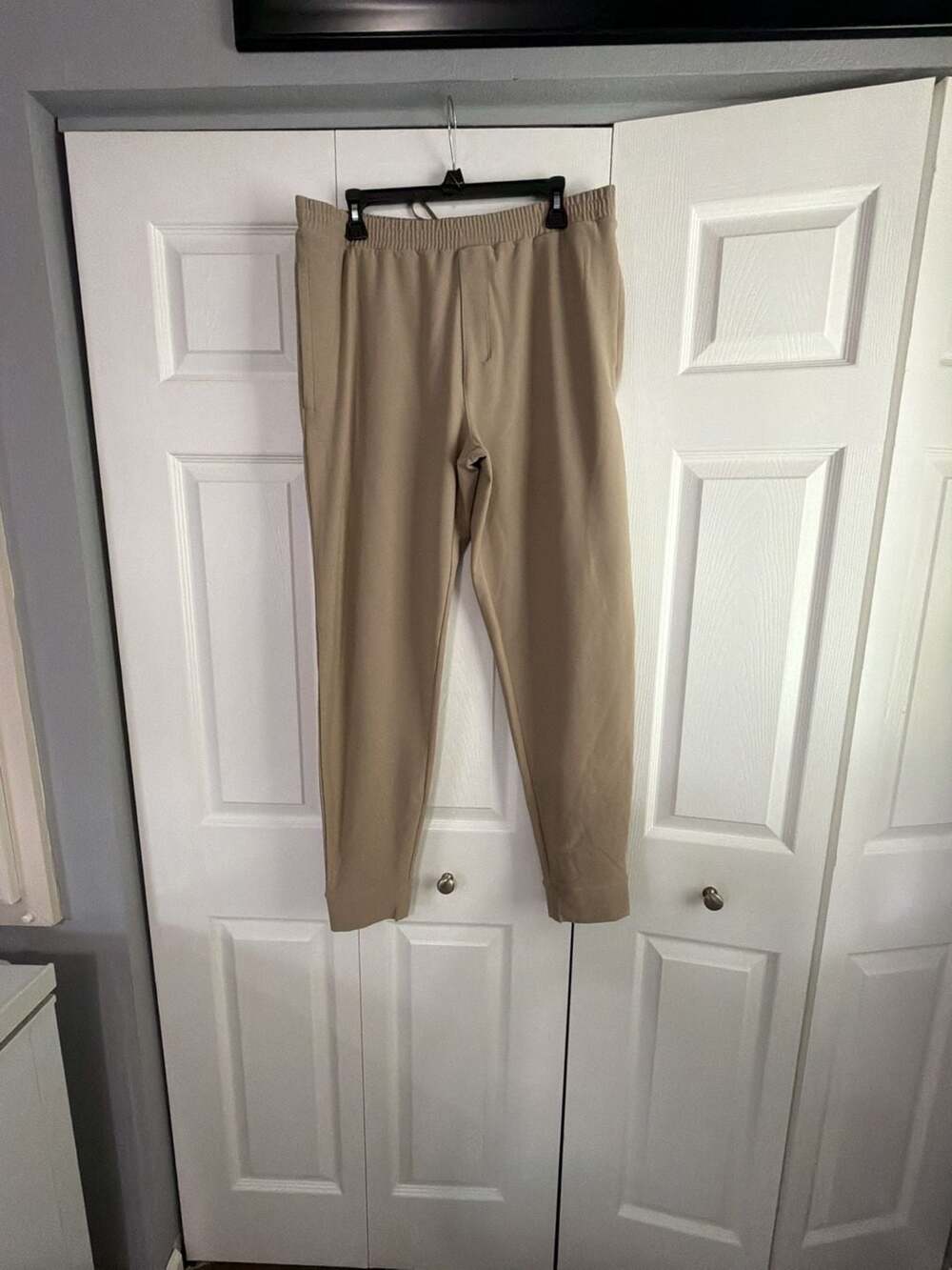 Alo Yoga Tan Suede-Feel Lounge Jogger Pants Size L